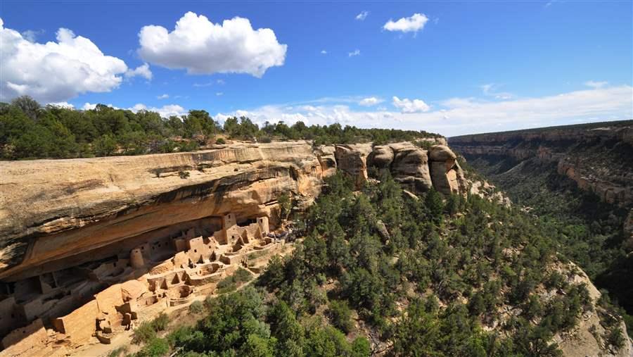 mesa-national-park-book-your-stay-with-nature-deprived